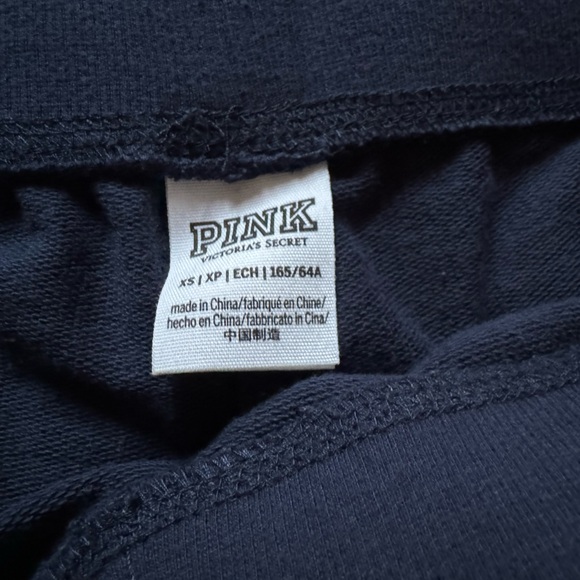 VS Pink Lounge Set - Picture 3 of 10